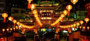 Neujahrsparade Tokio Jakarta Harry Potter Dragon China Roxane liot